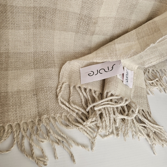 Fibre By Auskin Linen Wool 51x74 Throw Blanket - Picture 6 of 15